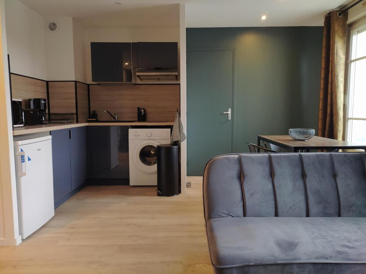 Apartment The Industrial ~ Parking ~ Self Check-in Le Mans